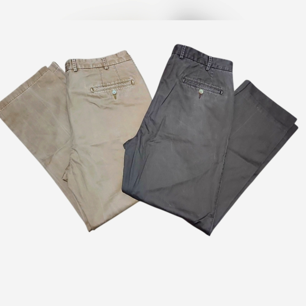 Peter Millar Lot Of 2 Tan and Brownish Chinos Classic Style Flat Front Size 36 - Picture 1 of 7